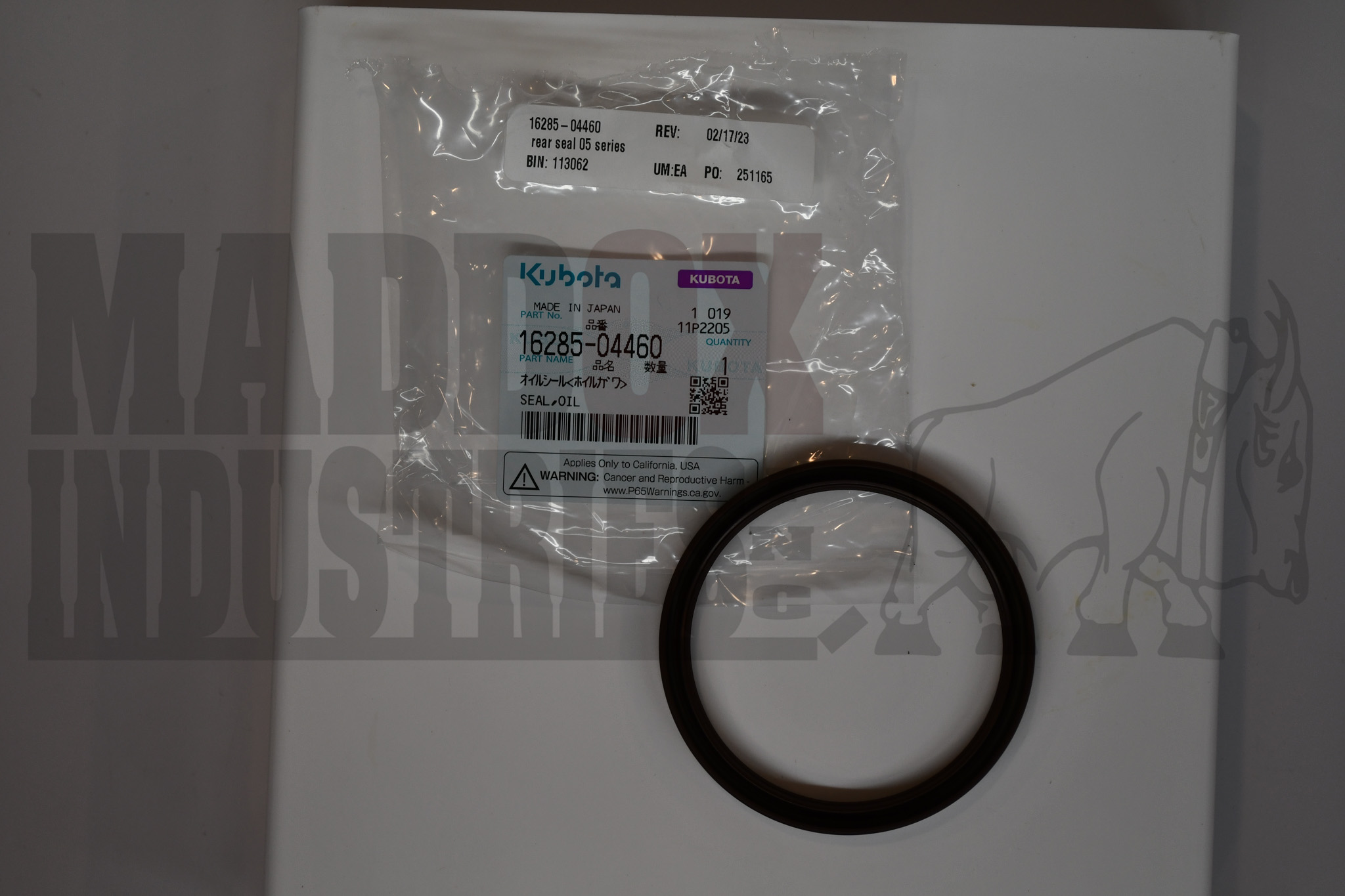 Kubota 16285-04460 Oil Seal